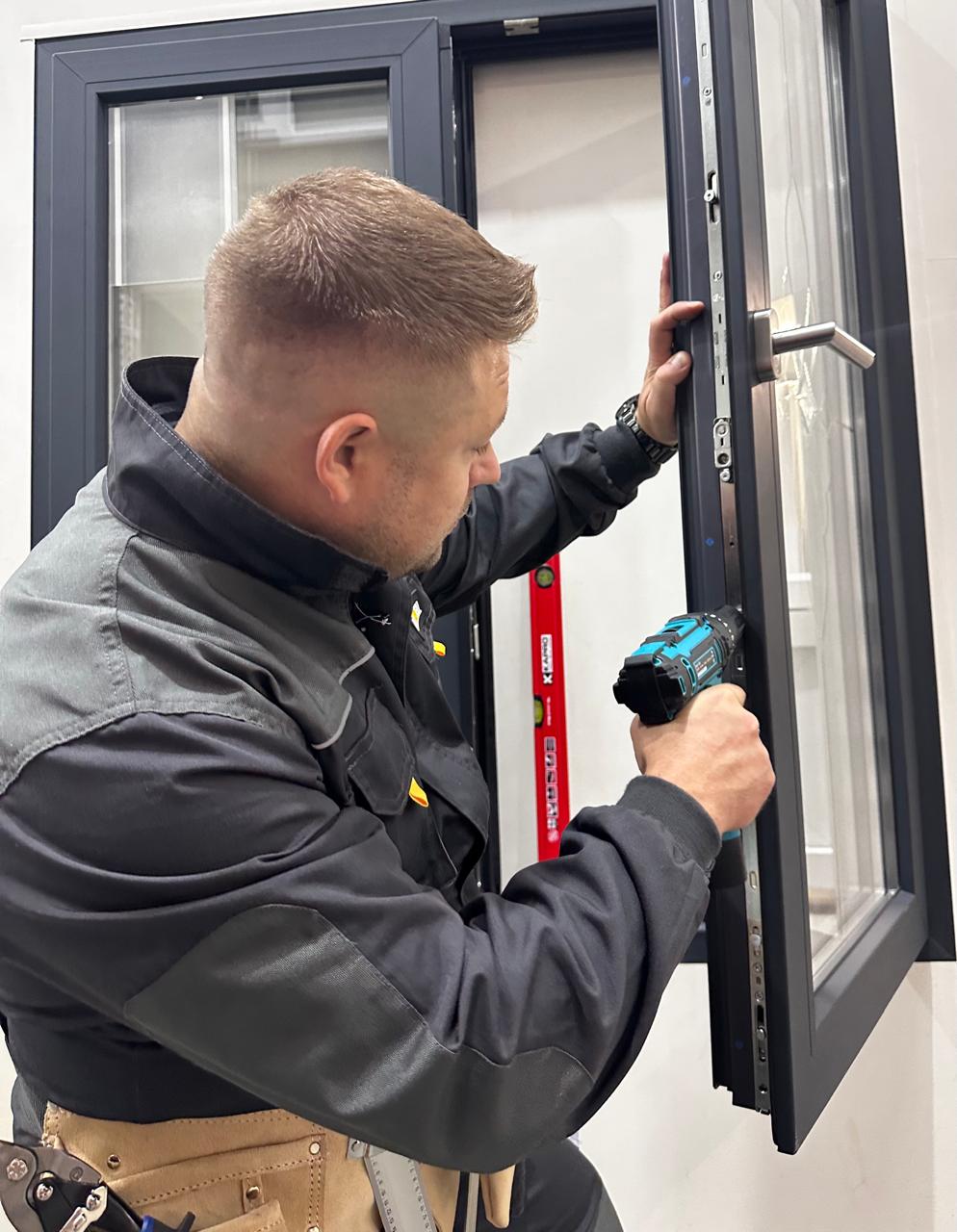  Виталий Ангелов 